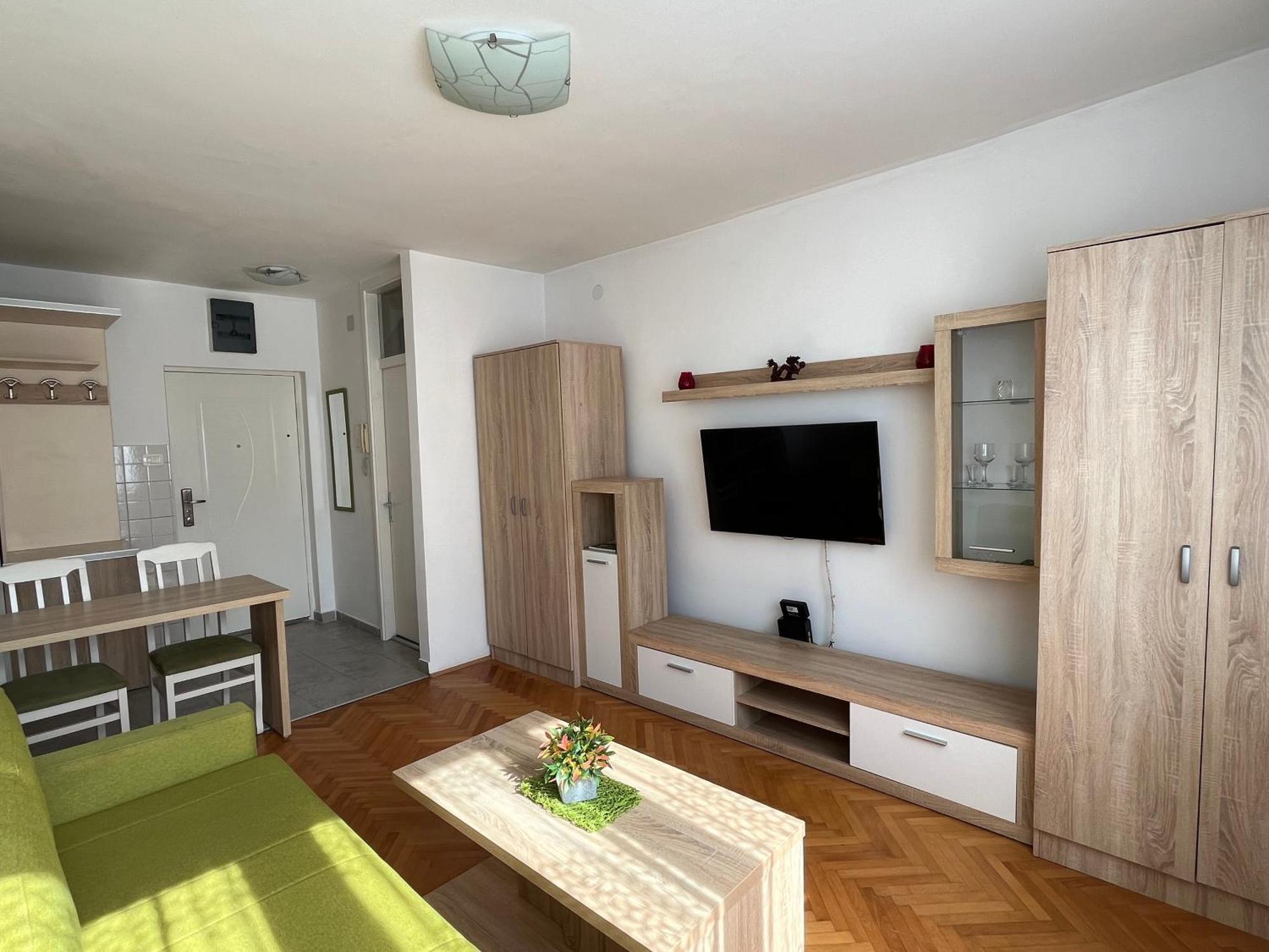 Studio Apartment Welcome Бар Екстериор снимка