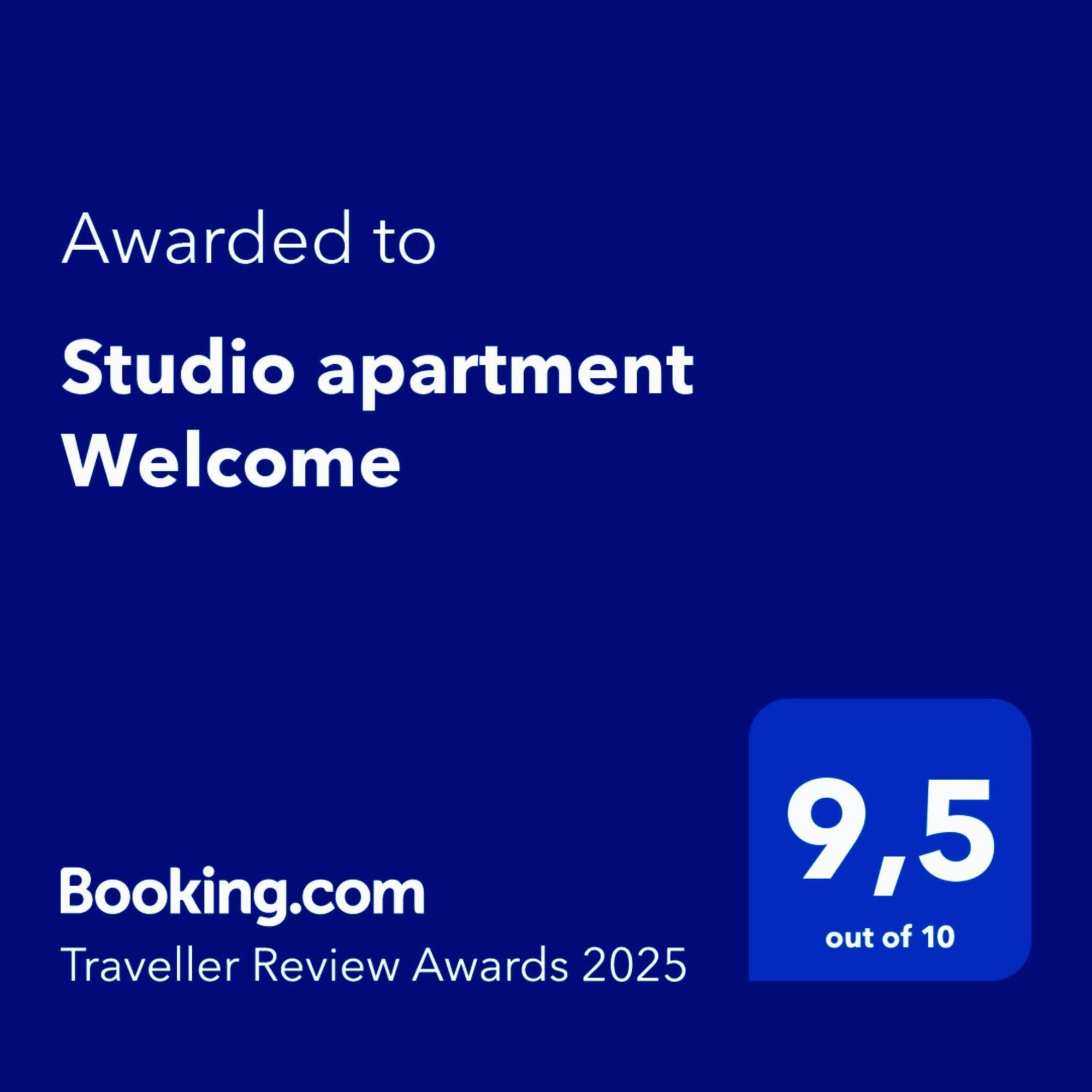 Studio Apartment Welcome Бар Екстериор снимка